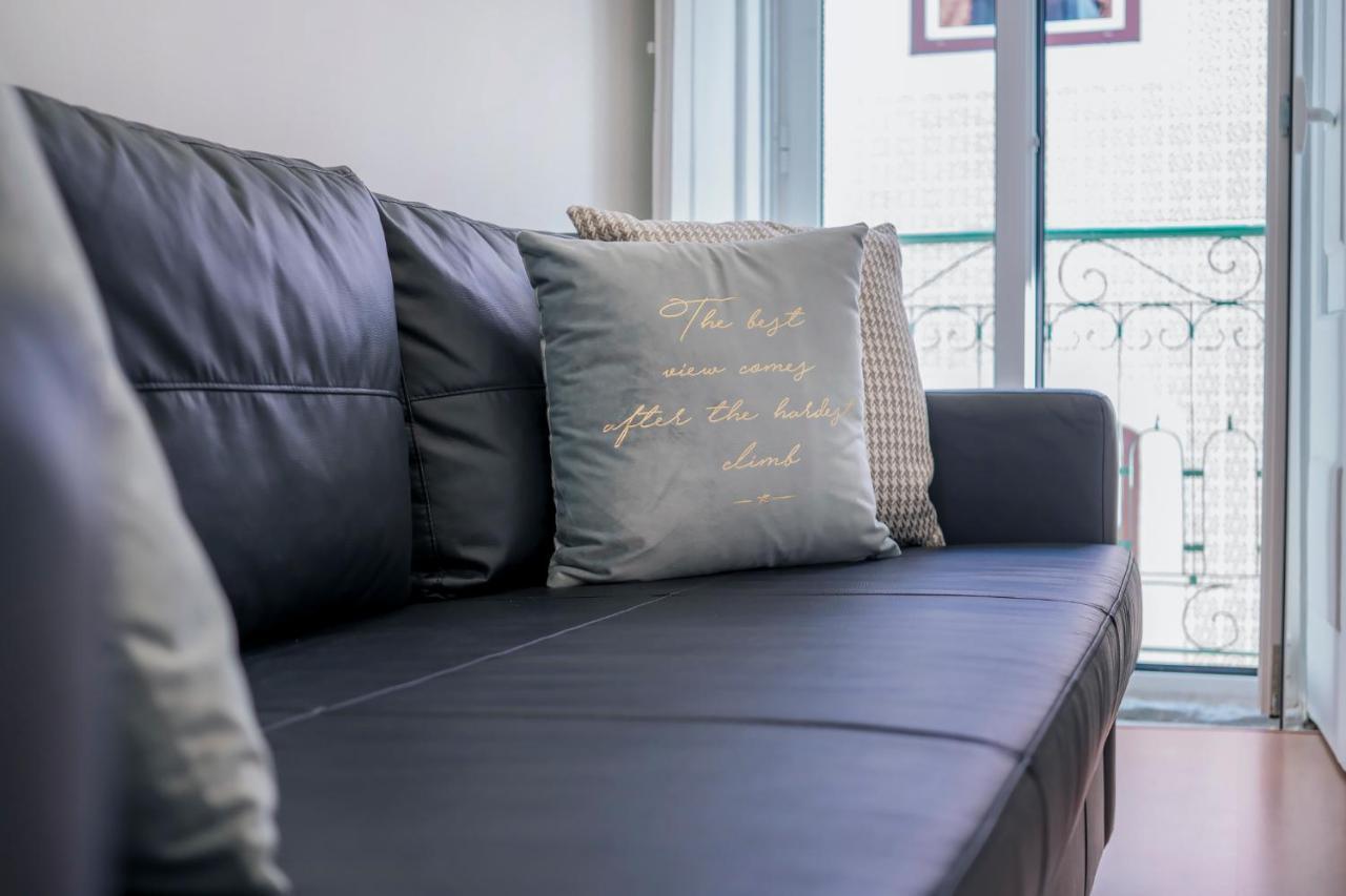 Brand New Downtown Apartment Lisbon Luaran gambar