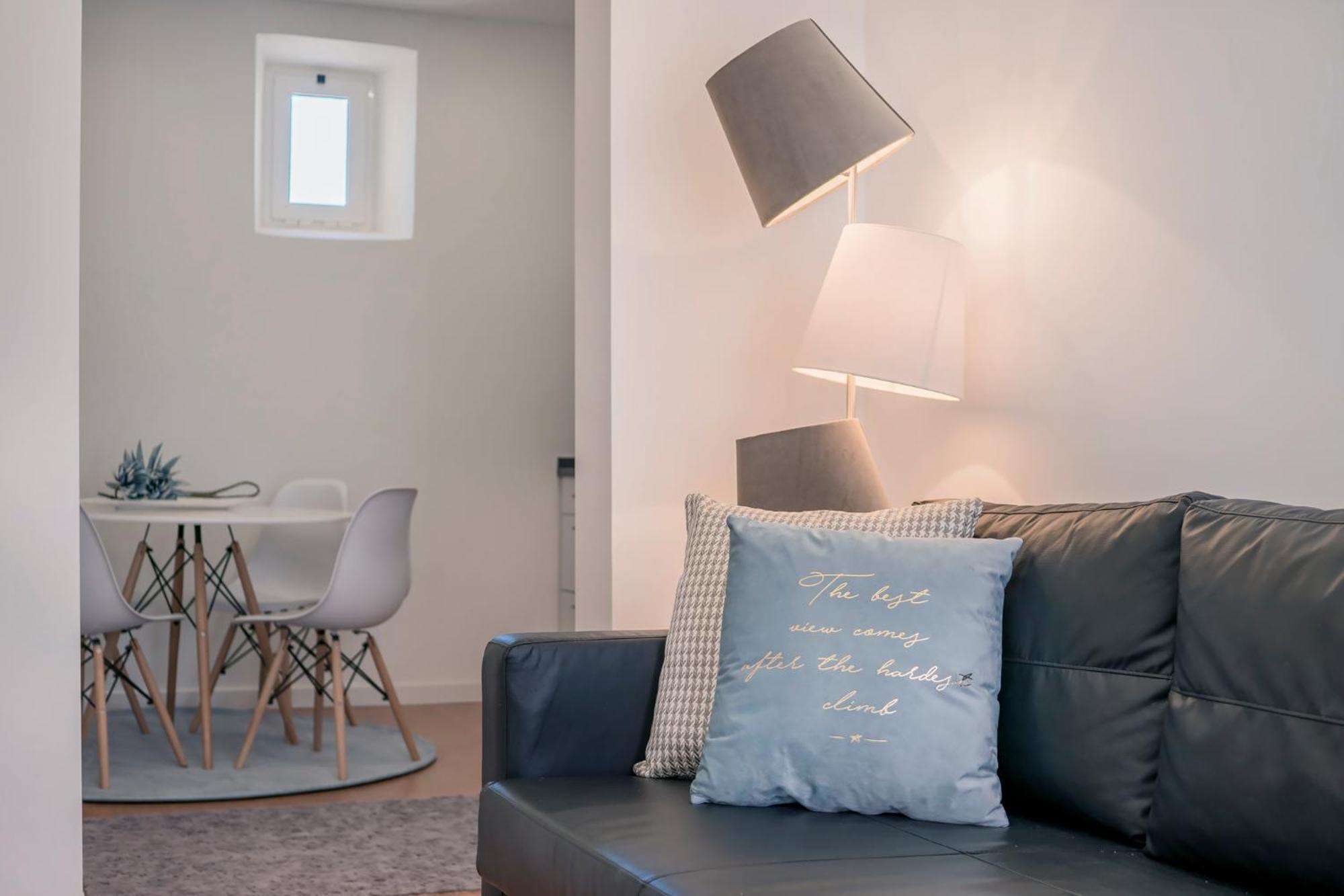 Brand New Downtown Apartment Lisbon Luaran gambar
